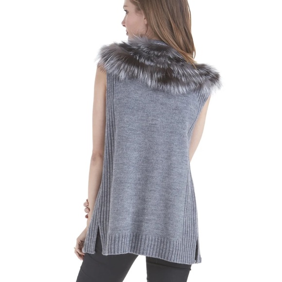 Love Token Fox Fur Trim Sweater Sz XS - Picture 3 of 9